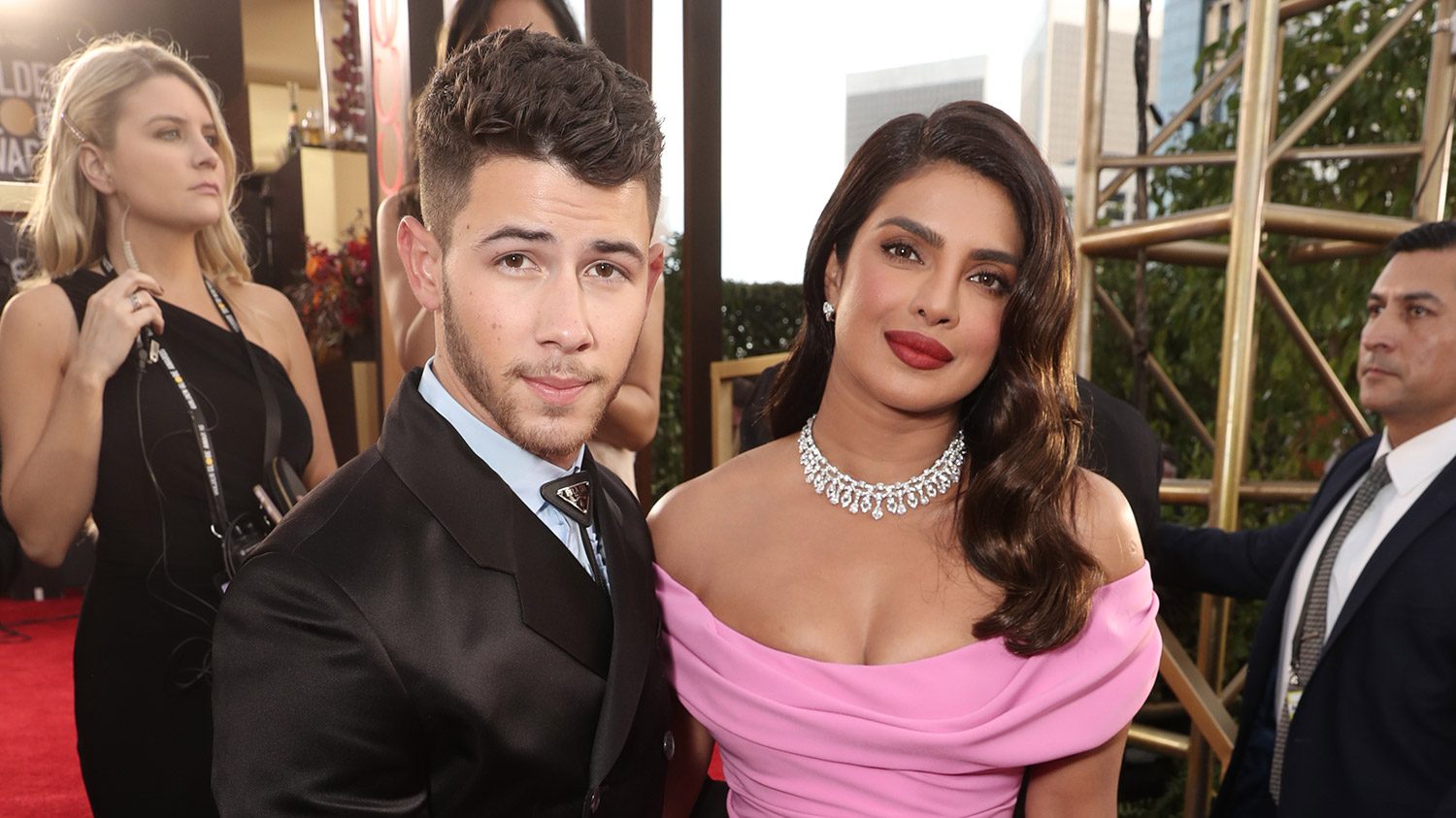 Nick Jonas and Priyanka Tried Bringing Their Dog To the Golden Globes