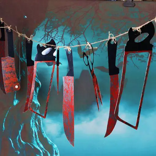 Best Scary Halloween Decoration - 12pcs Of Fake Bloody Knifes 1