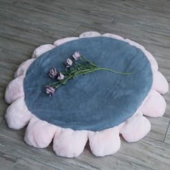 Washable Soft Flower Shape Blanket For Dogs (various options) 16