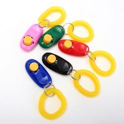 Training Clicker Obedience Aid For Pets + Light Weight Wrist Strap Stunning Pets
